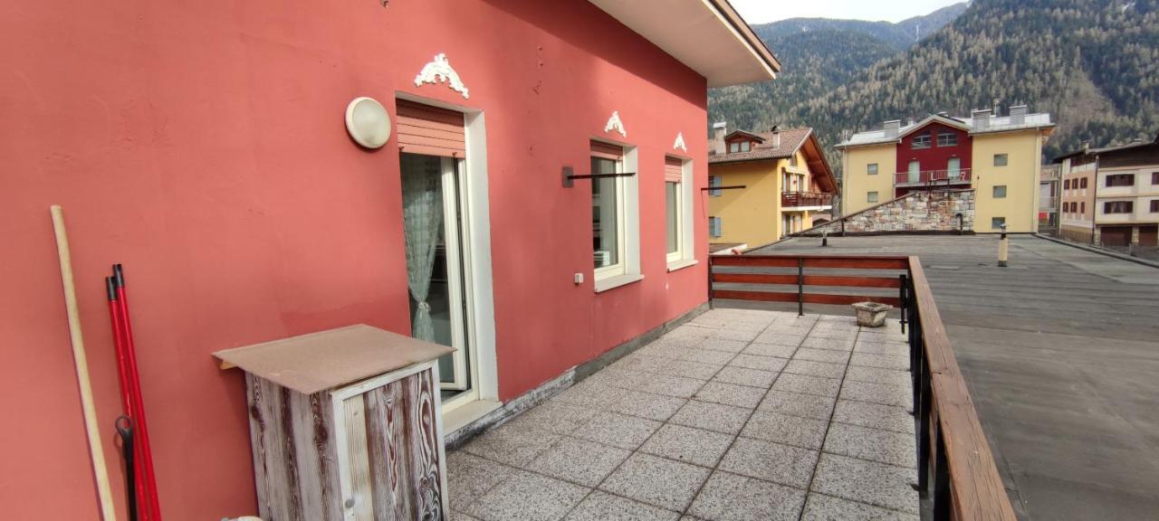 Appartement le Mongolfiere 2 à Malè Extérieur photo